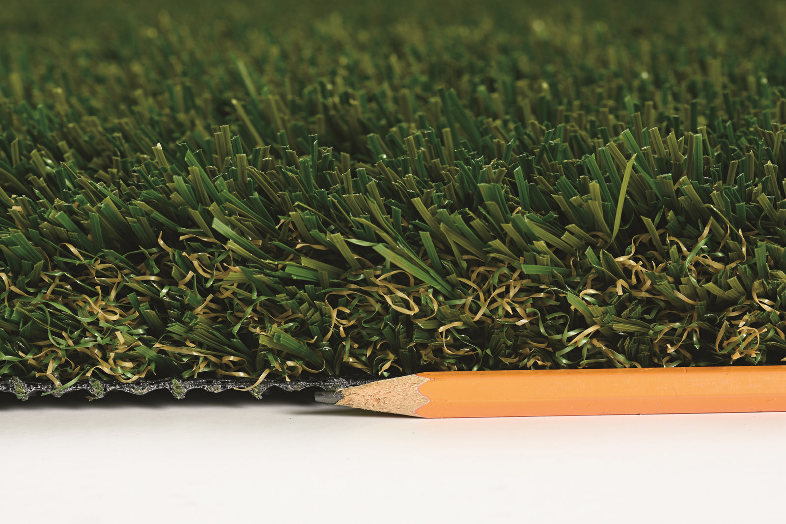 55oz Landscape Artificial Grass (15ft Width) - 112103